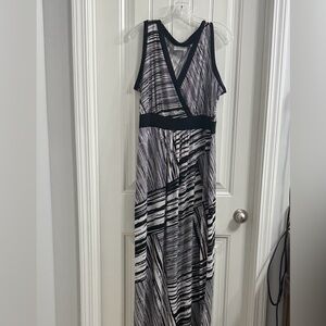 Avenue Black and White Striped Casual Dress Size 14/16